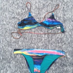 Hurley swim suit